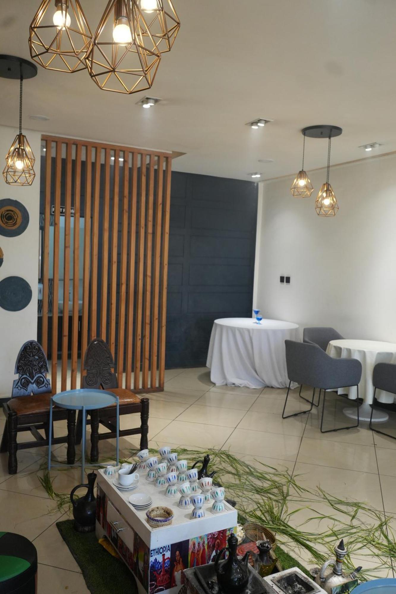 Mazeki Addis Boutique Hotel Dış mekan fotoğraf