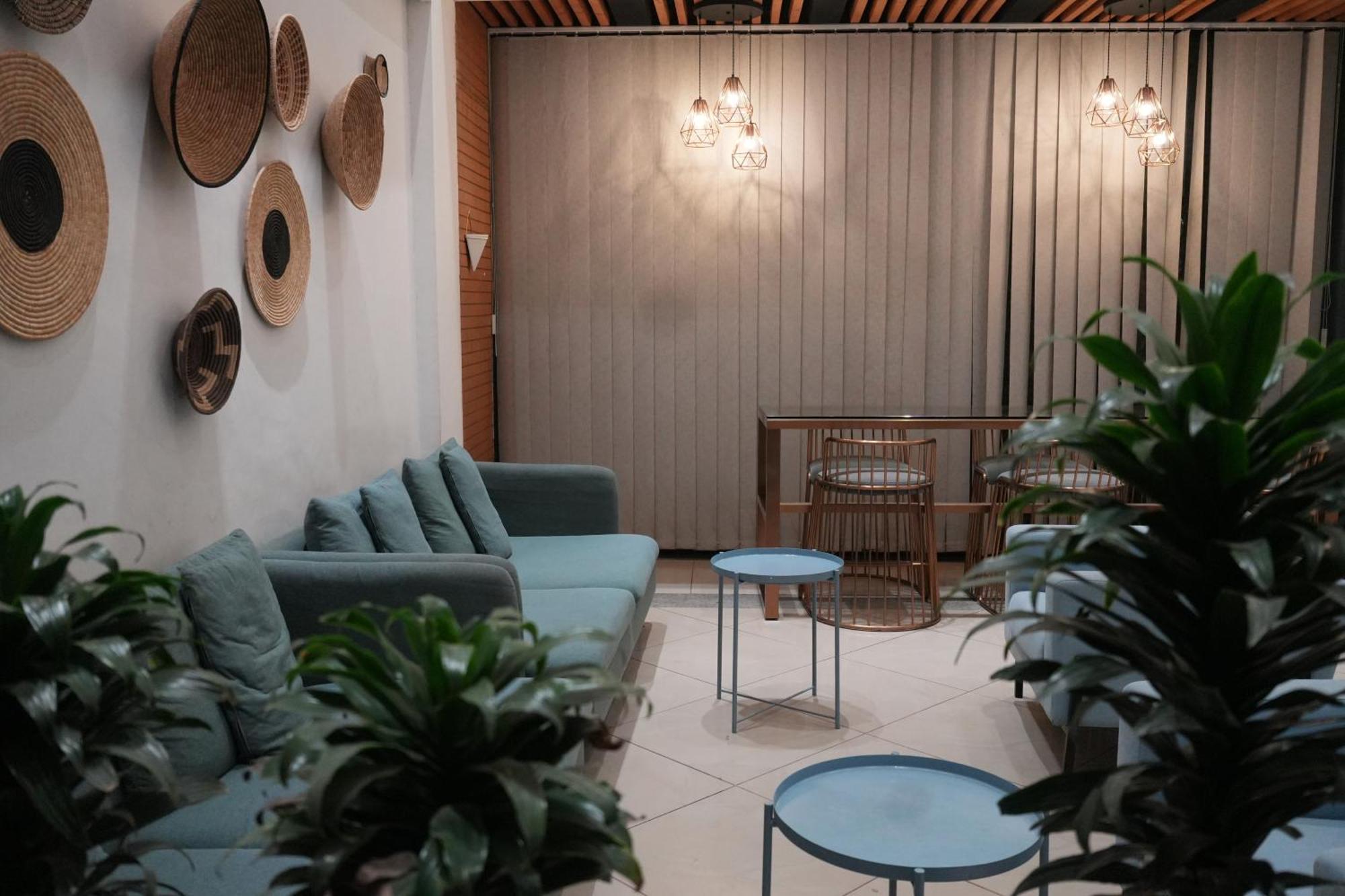 Mazeki Addis Boutique Hotel Dış mekan fotoğraf