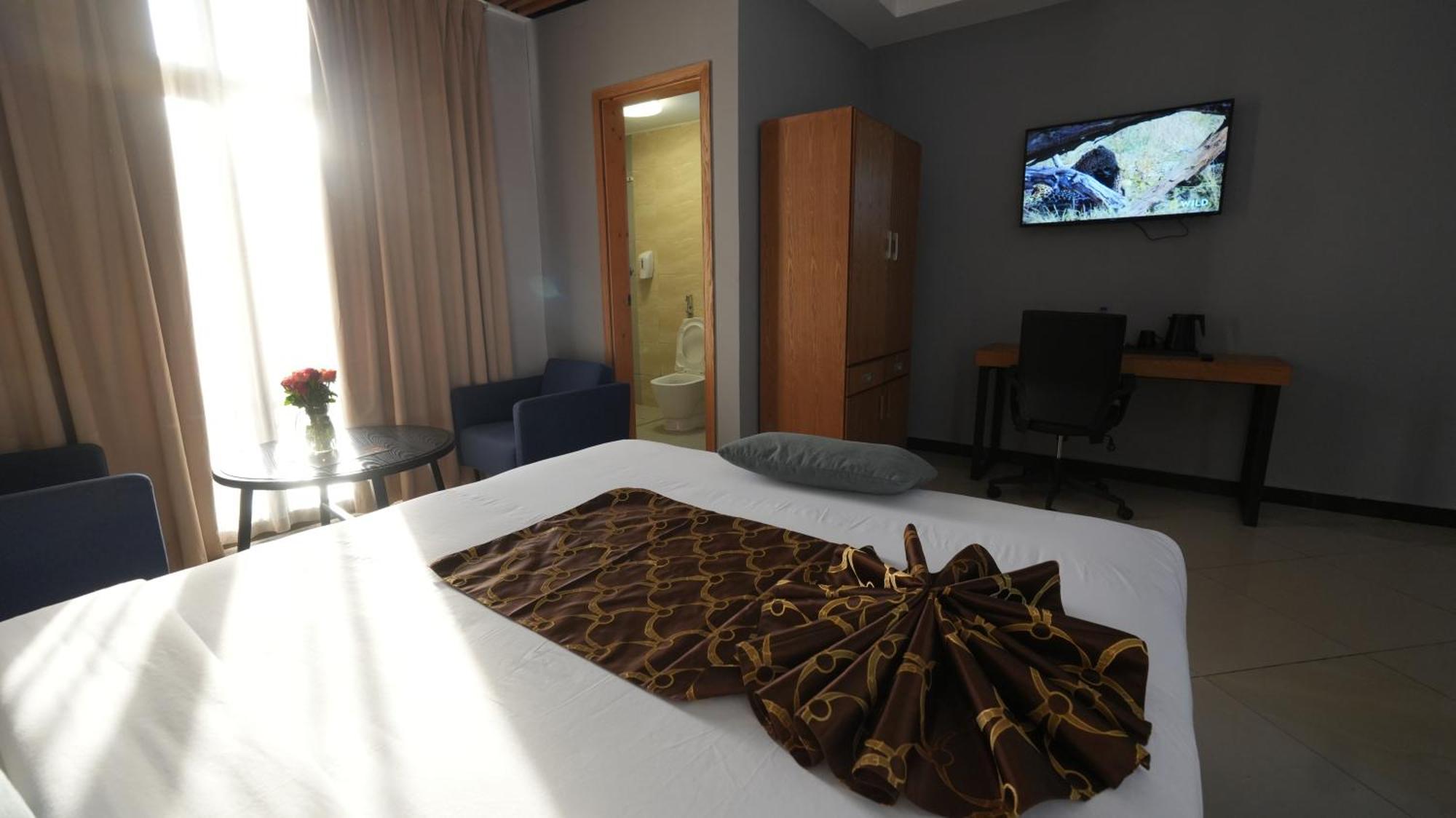 Mazeki Addis Boutique Hotel Dış mekan fotoğraf